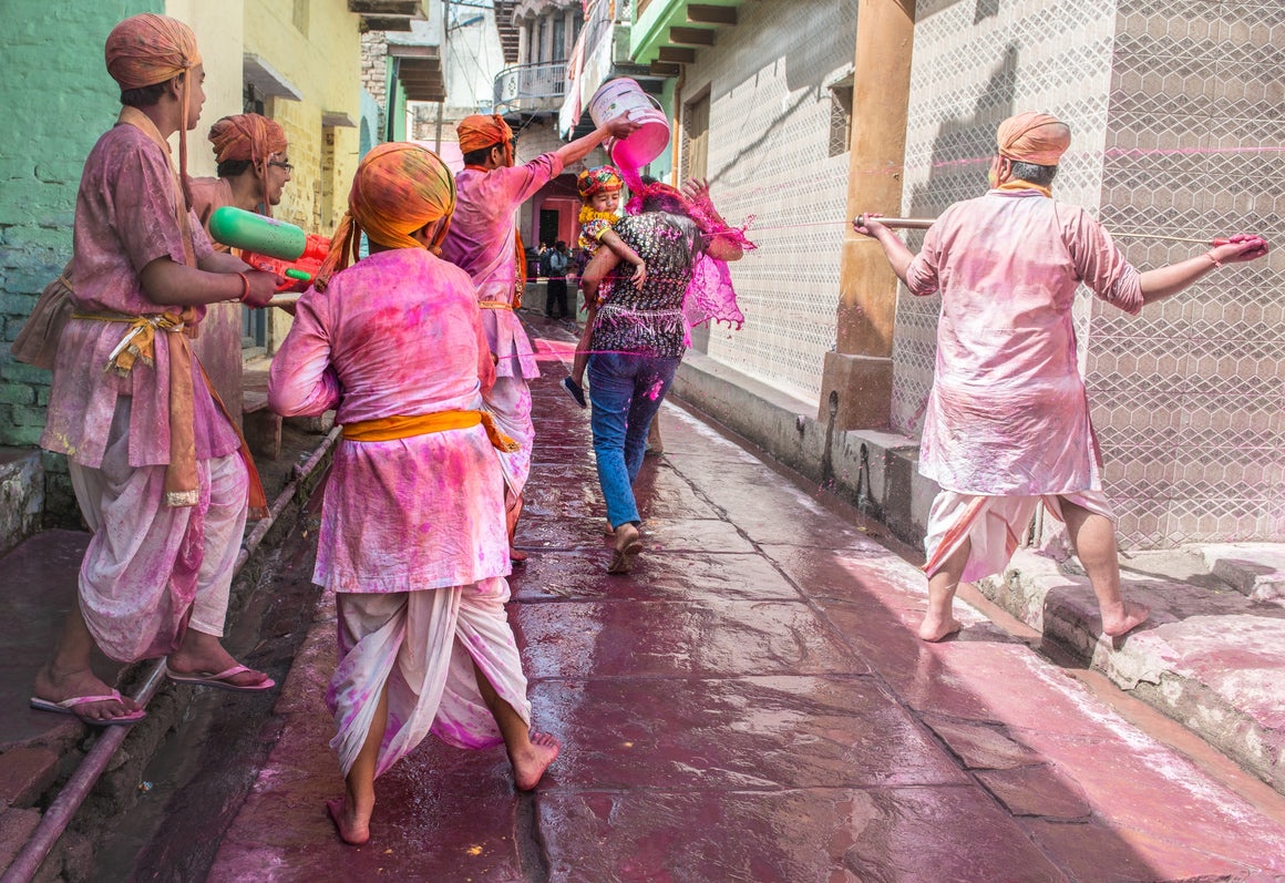 Color spray on bystanders